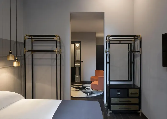 Chapter Otel 4*